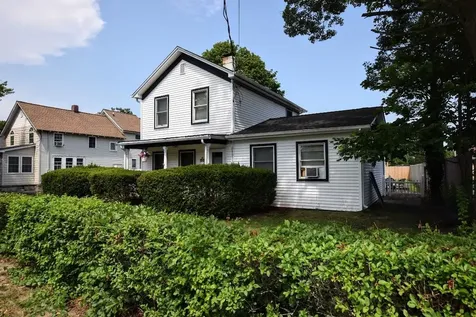 35 Station Road S Bellport Village NY 11713