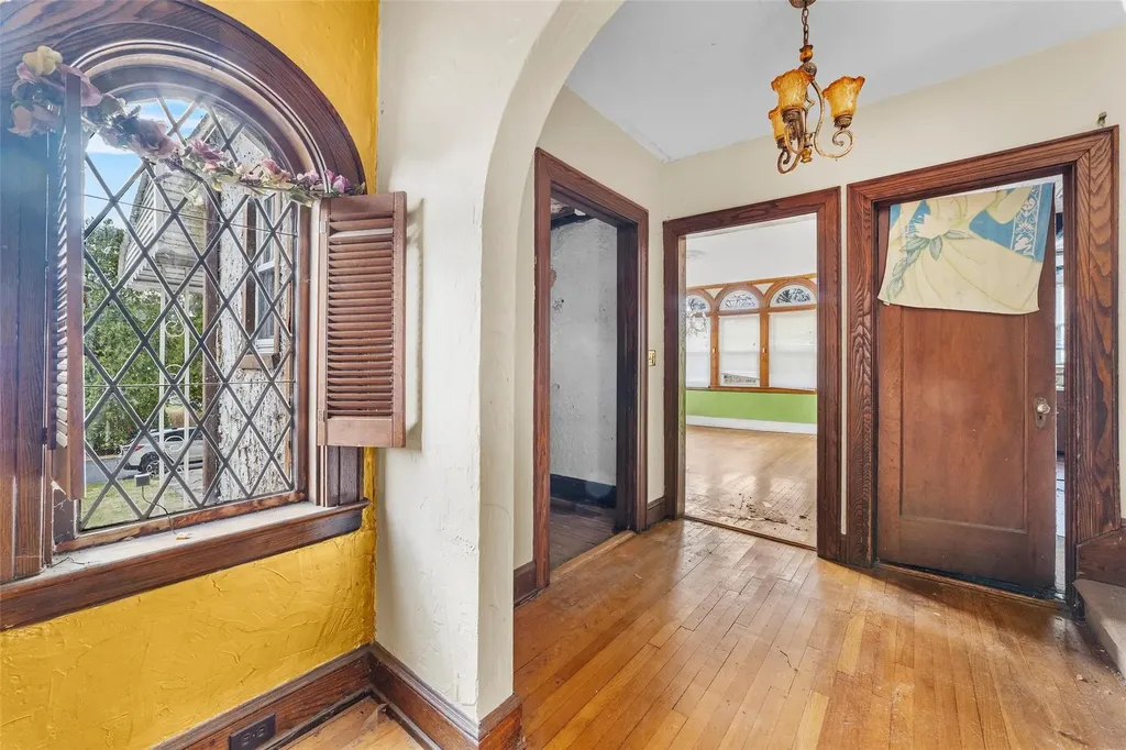 47 Brookfield Road Mount Vernon NY 10552