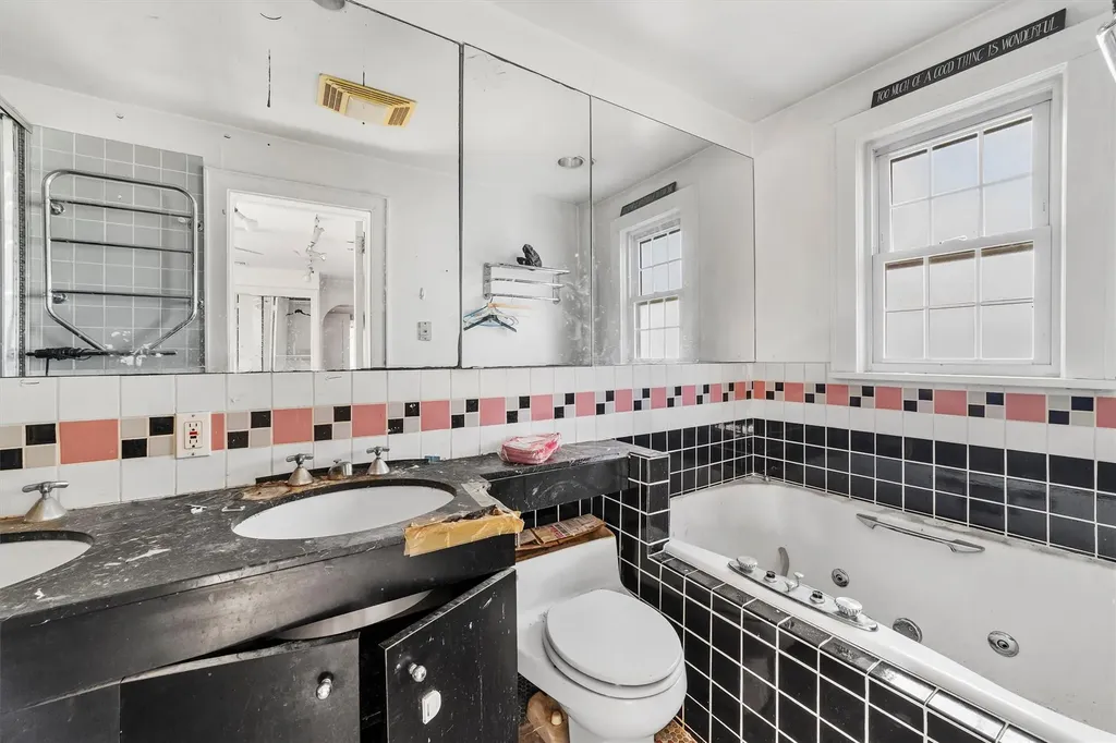 47 Brookfield Road Mount Vernon NY 10552