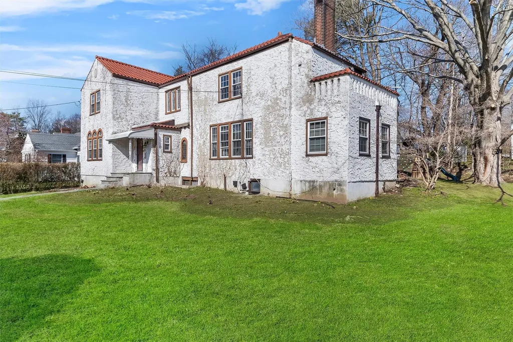 47 Brookfield Road Mount Vernon NY 10552