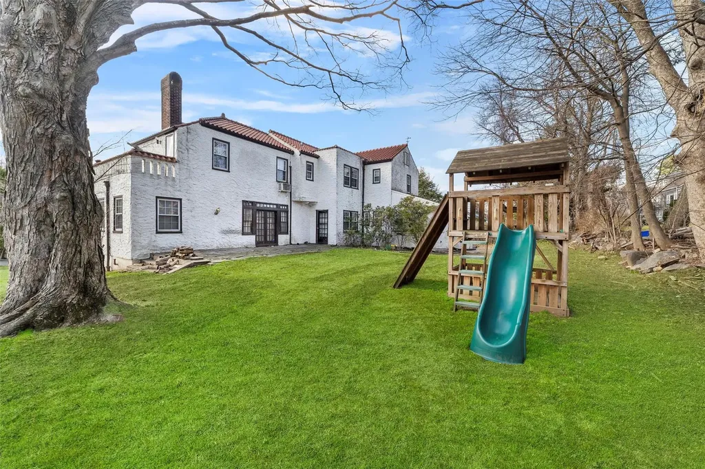 47 Brookfield Road Mount Vernon NY 10552