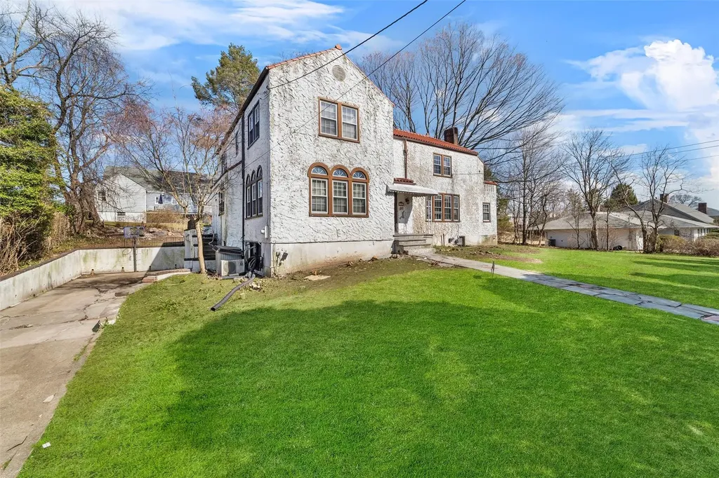 47 Brookfield Road Mount Vernon NY 10552