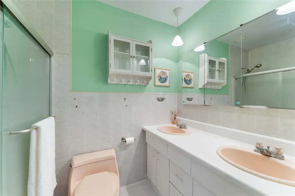 15 Paradise Drive Scarsdale NY 10583