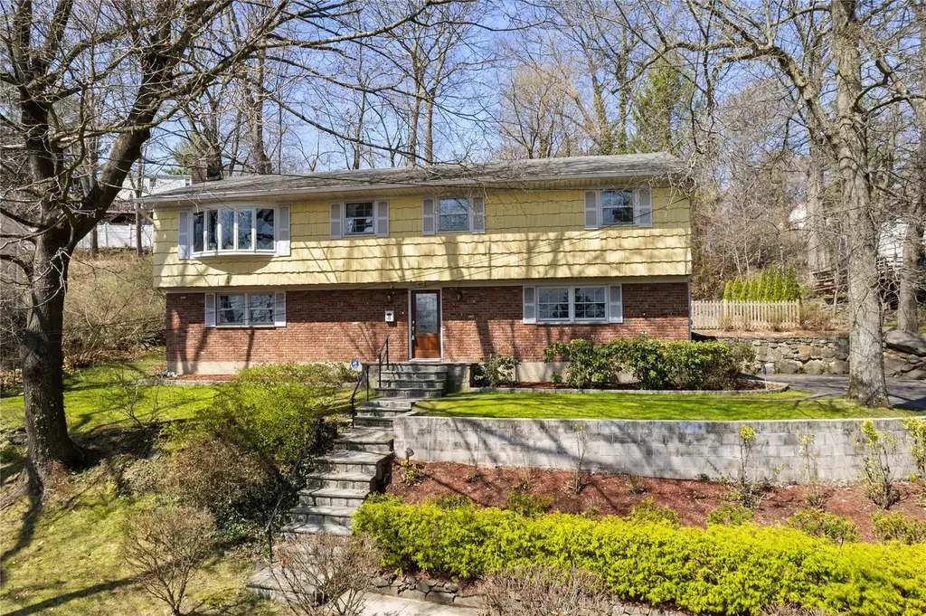 15 Paradise Drive Scarsdale NY 10583