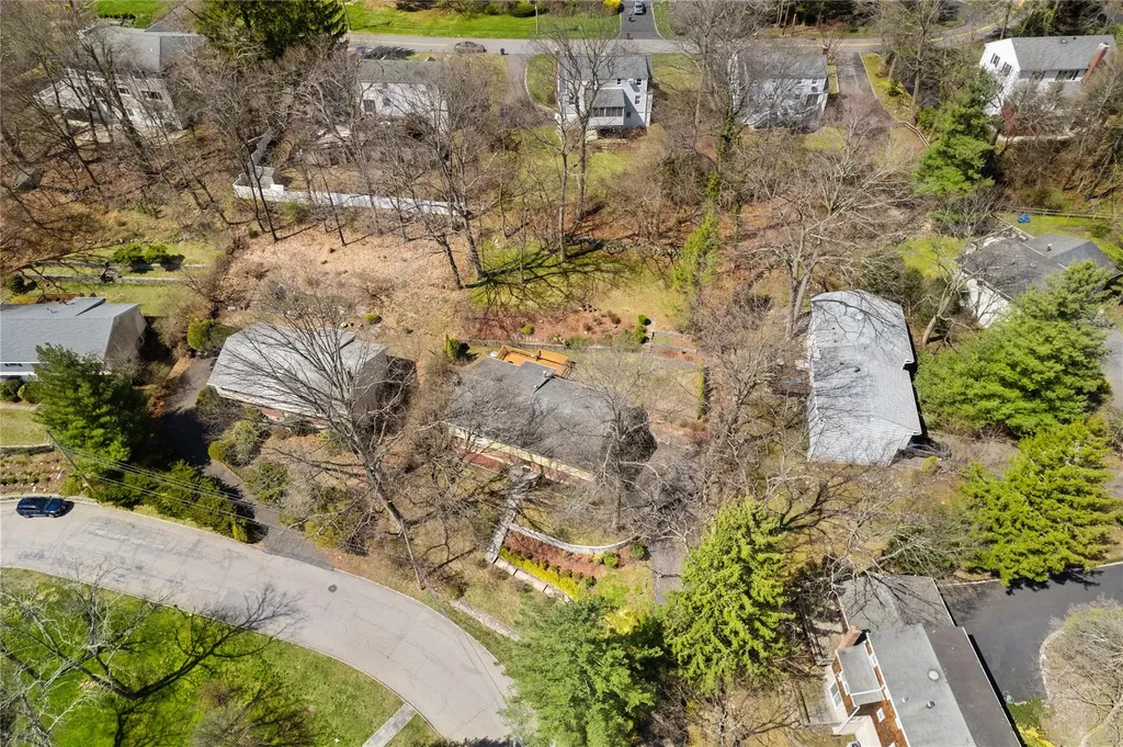 15 Paradise Drive Scarsdale NY 10583