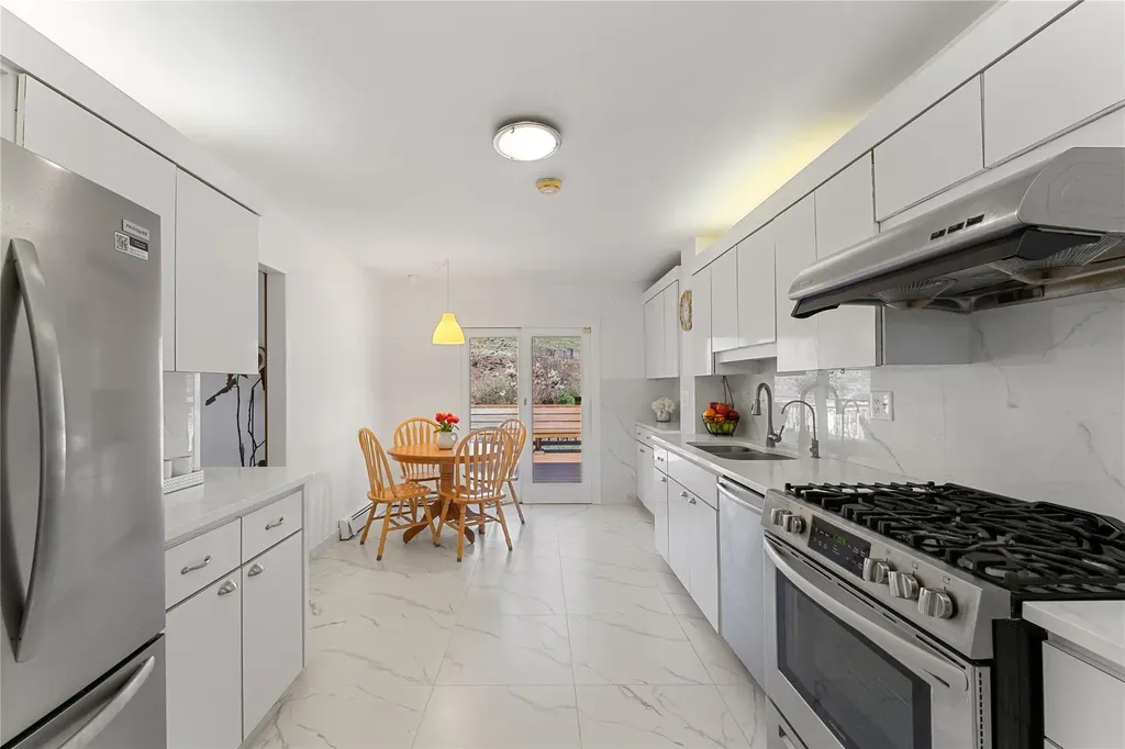 15 Paradise Drive Scarsdale NY 10583