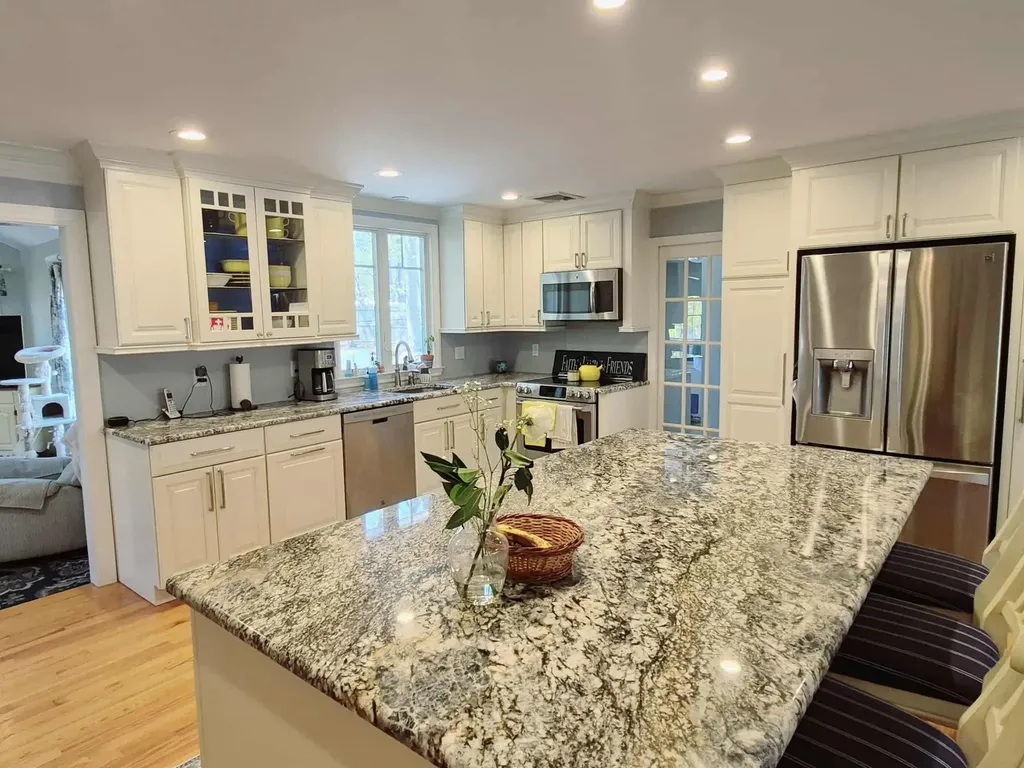 88 Sycamore Circle Stony Brook NY 11790