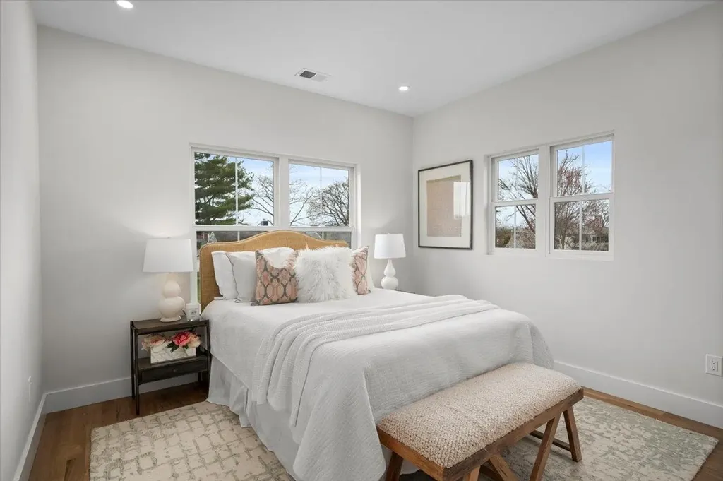4 Manger Circle Pelham NY 10803