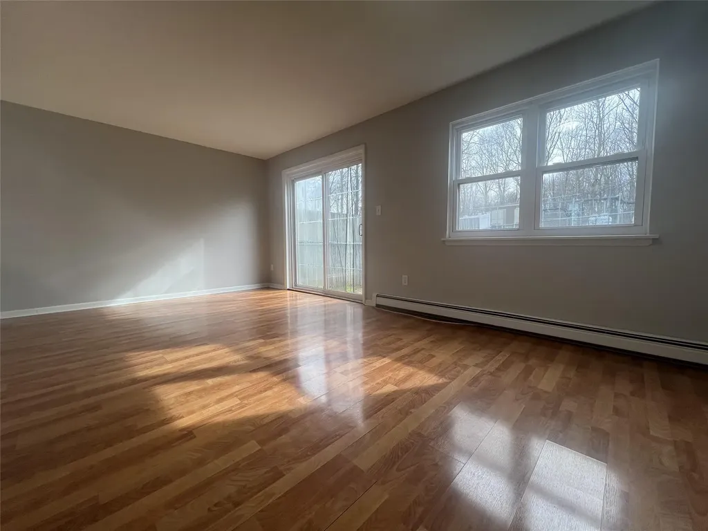 327 Rakov Road Maybrook NY 12543