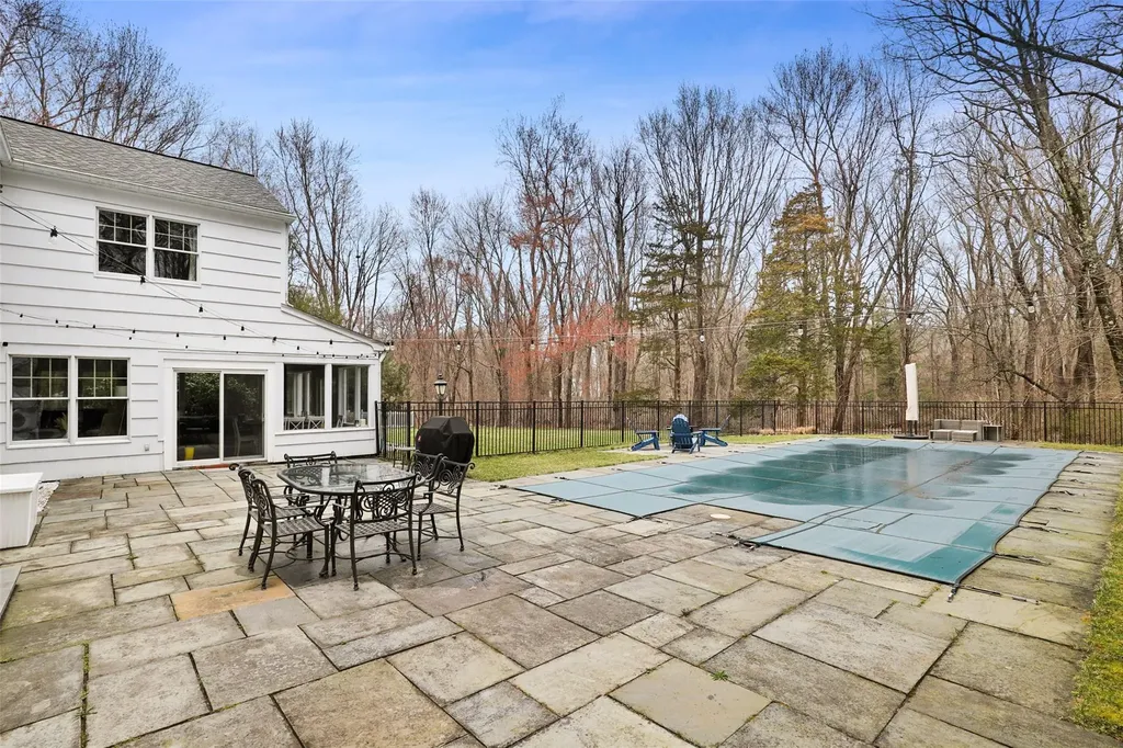 31 Pheasant Road Pound Ridge NY 10576