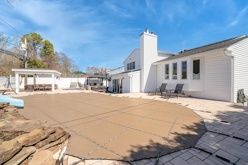 40 Roy Drive Nesconset NY 11767