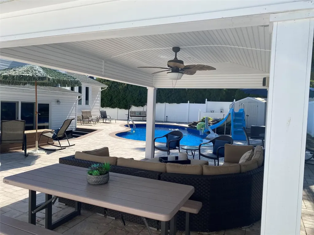 40 Roy Drive Nesconset NY 11767
