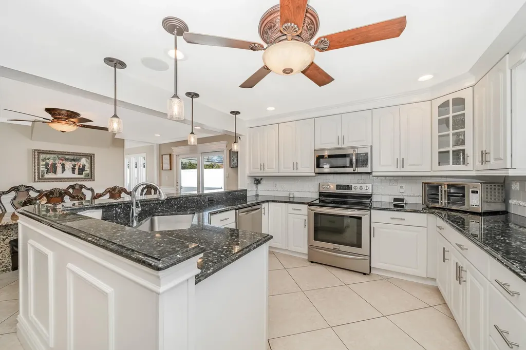 40 Roy Drive Nesconset NY 11767