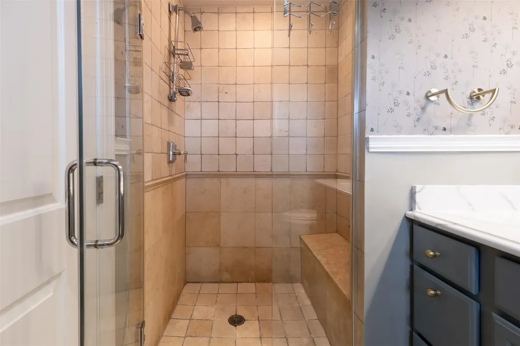 27 Arbor Glen New Rochelle NY 10801