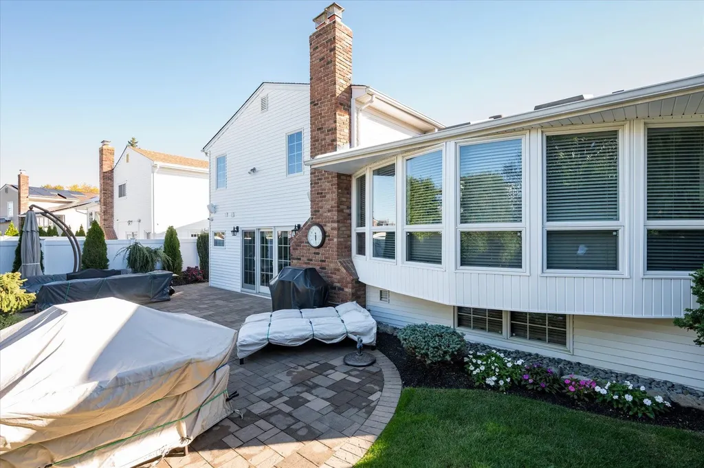3354 Seawane Drive Merrick NY 11566