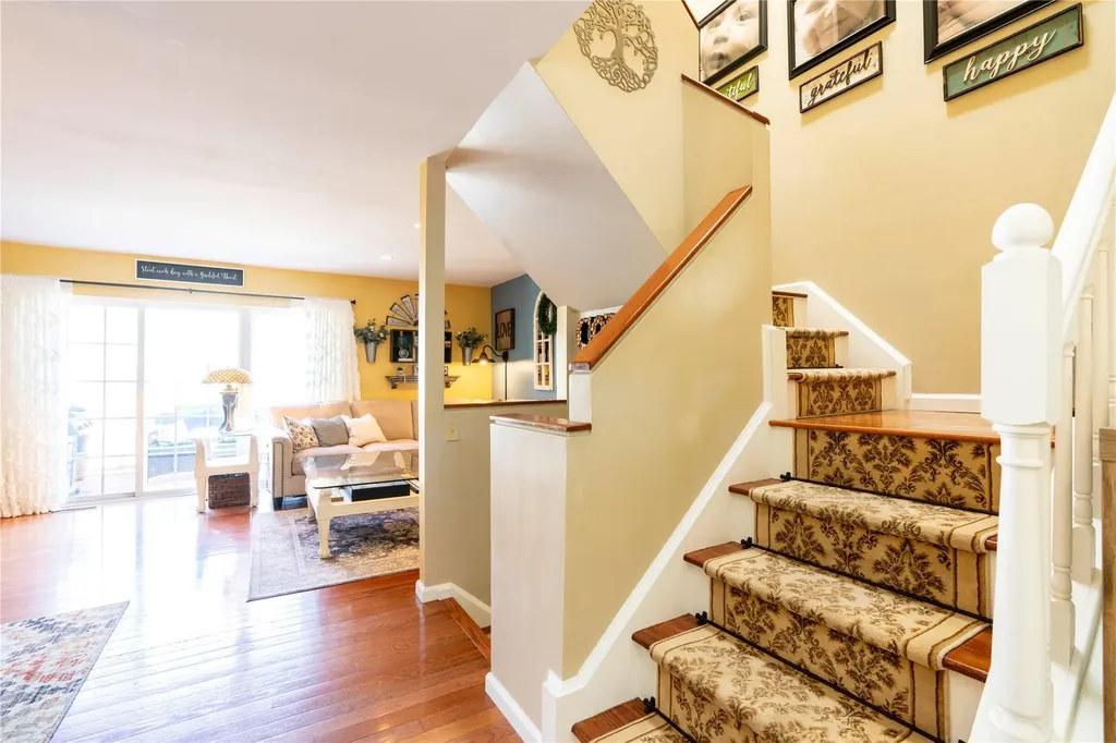 217 Cornwall Meadows Lane Patterson NY 12563