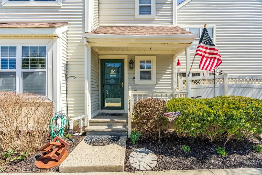 217 Cornwall Meadows Lane Patterson NY 12563