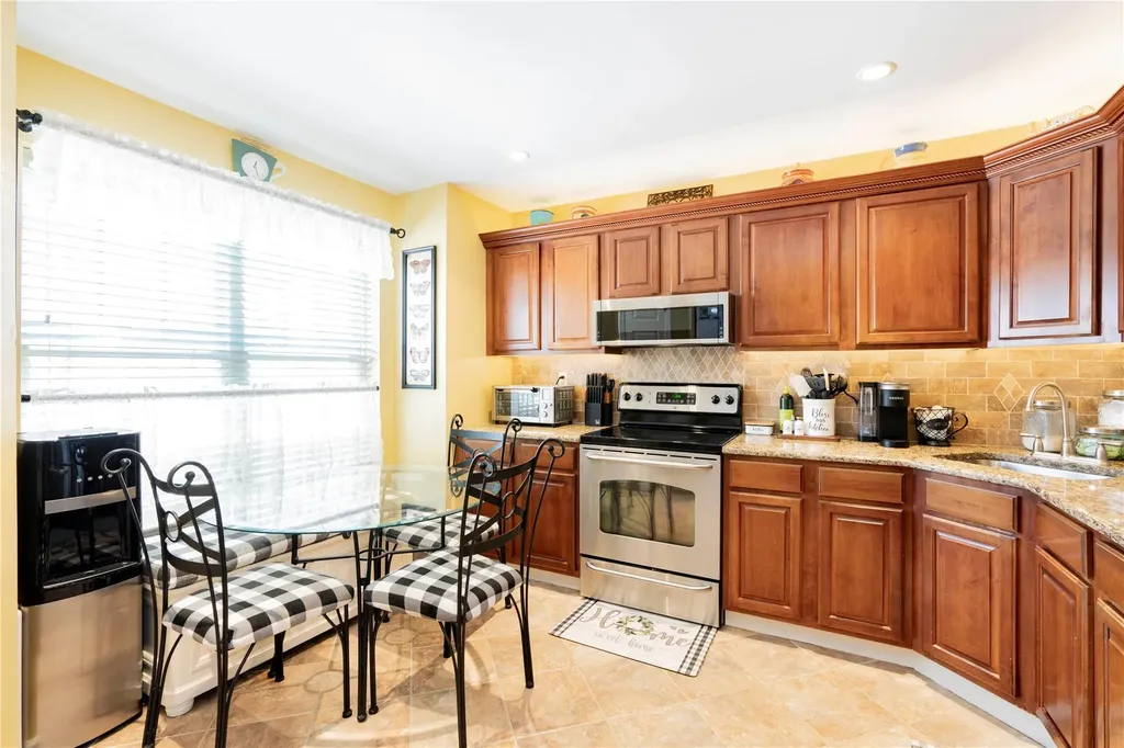 217 Cornwall Meadows Lane Patterson NY 12563