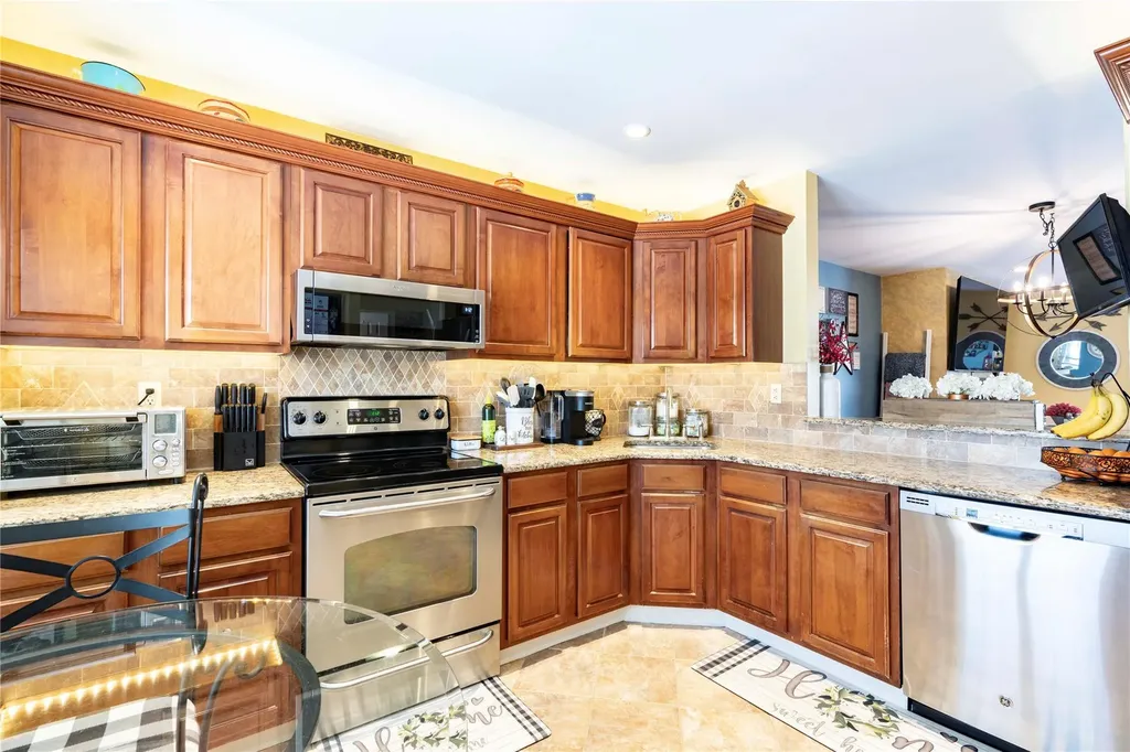 217 Cornwall Meadows Lane Patterson NY 12563