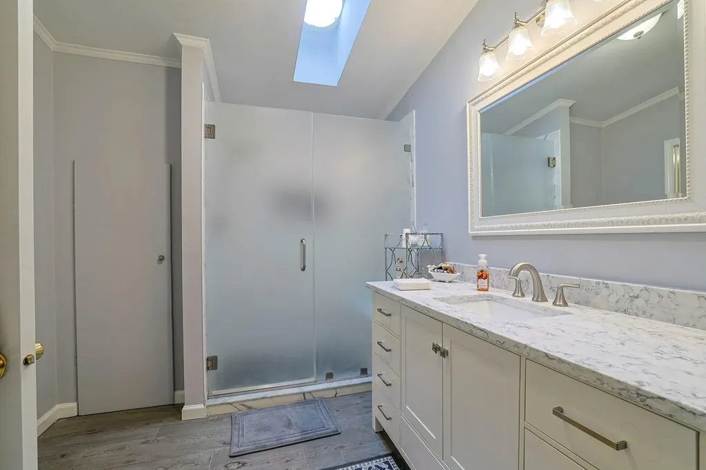 48 Vero Drive Poughkeepsie NY 12603