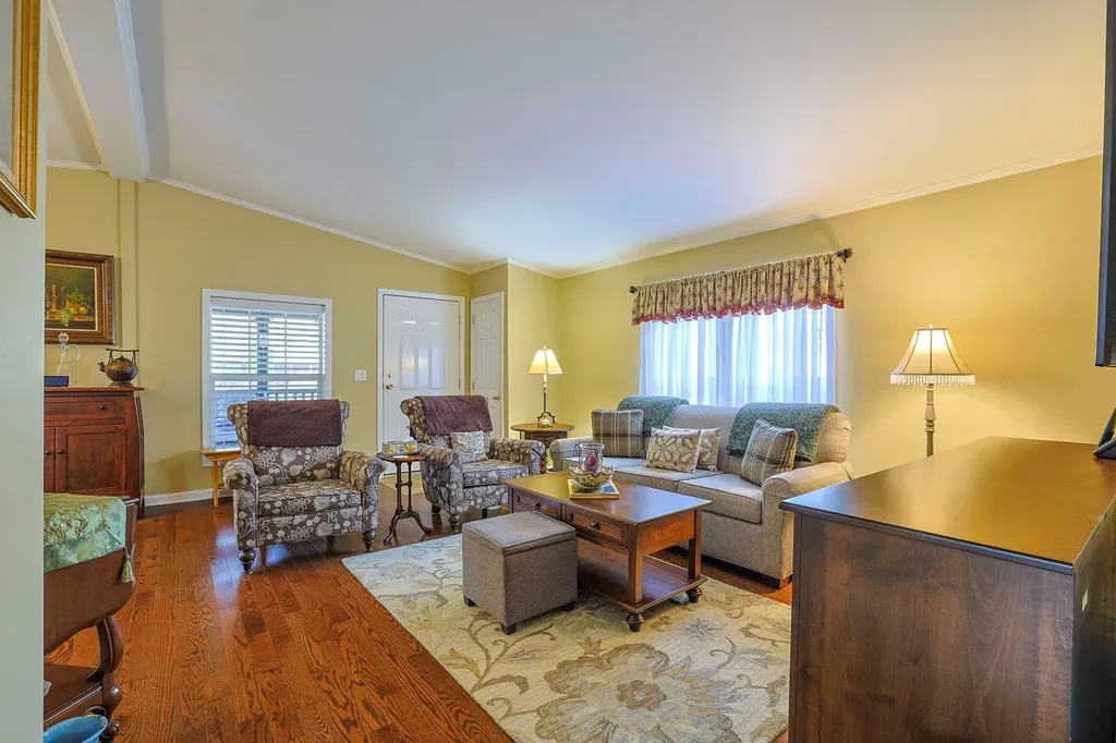 48 Vero Drive Poughkeepsie NY 12603