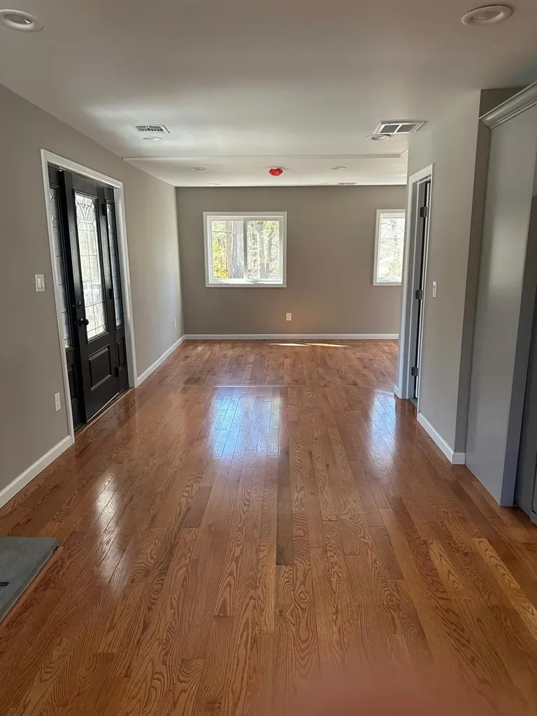 19 Victory Knoll Path Miller Place NY 11764