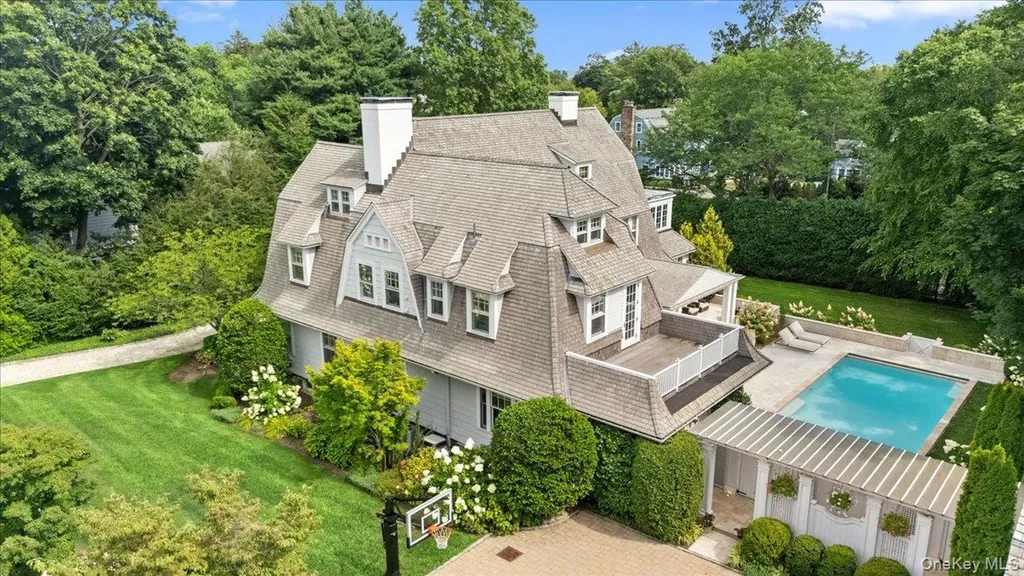 9 Elm Avenue Larchmont NY 10538