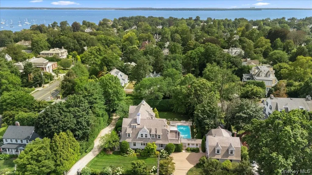 9 Elm Avenue Larchmont NY 10538