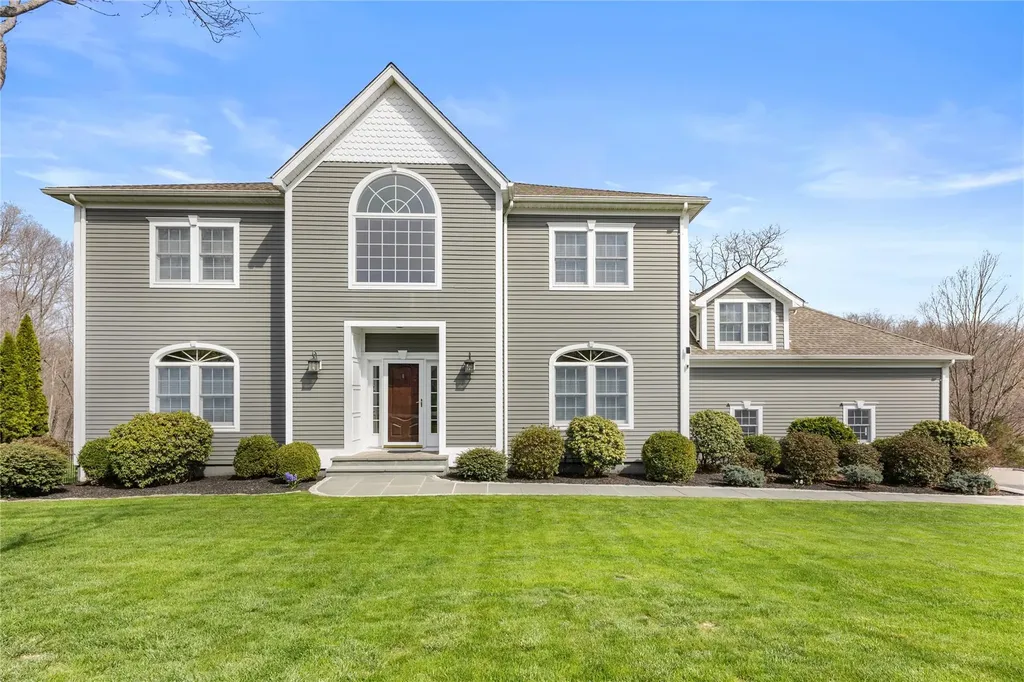 11 Danand Lane Patterson NY 12563