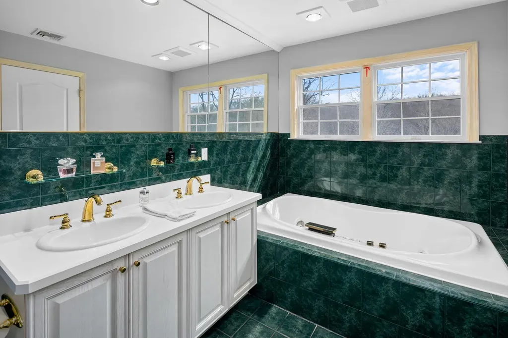 11 Danand Lane Patterson NY 12563