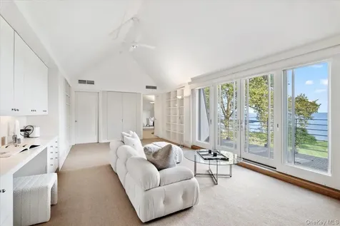 1016 Orienta Avenue Mamaroneck NY 10543
