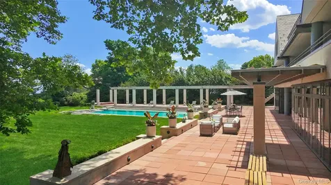 1016 Orienta Avenue Mamaroneck NY 10543