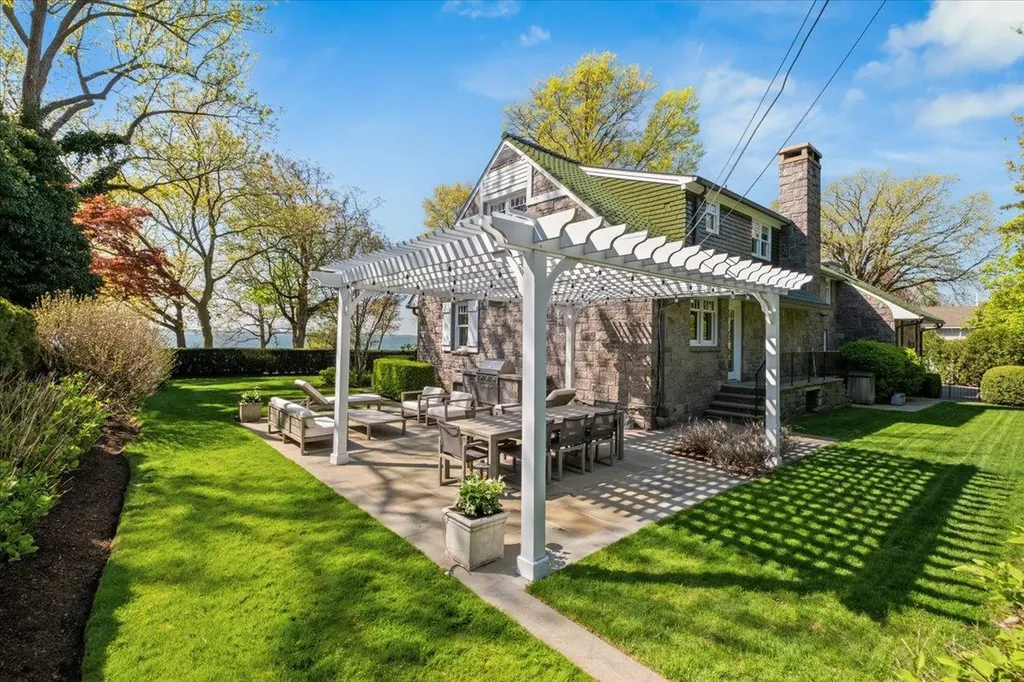 100 Park Avenue Larchmont NY 10538