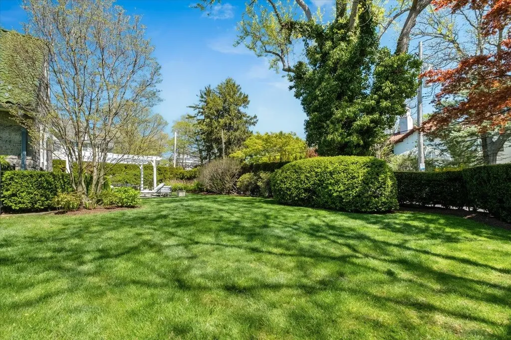 100 Park Avenue Larchmont NY 10538