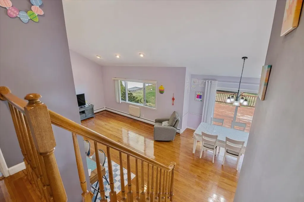 11 Crabapple Lane Commack NY 11725