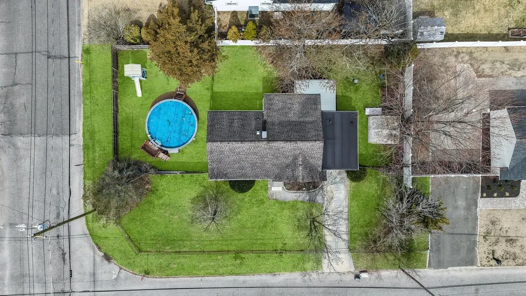 2201 Knickerbocker Avenue Medford NY 11763