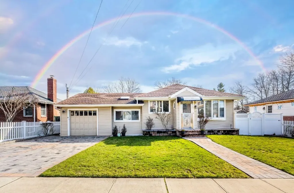 2691 Harrison Avenue Oceanside NY 11572