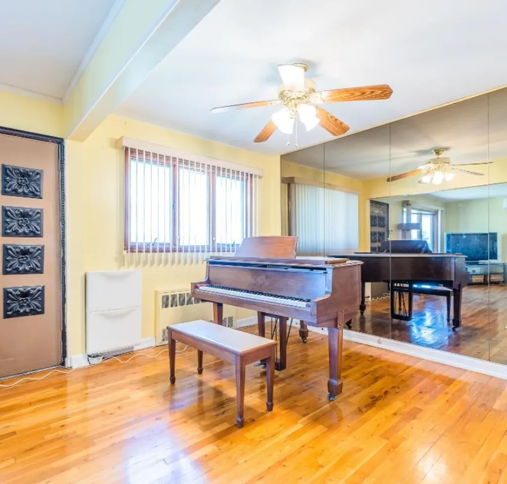 2691 Harrison Avenue Oceanside NY 11572