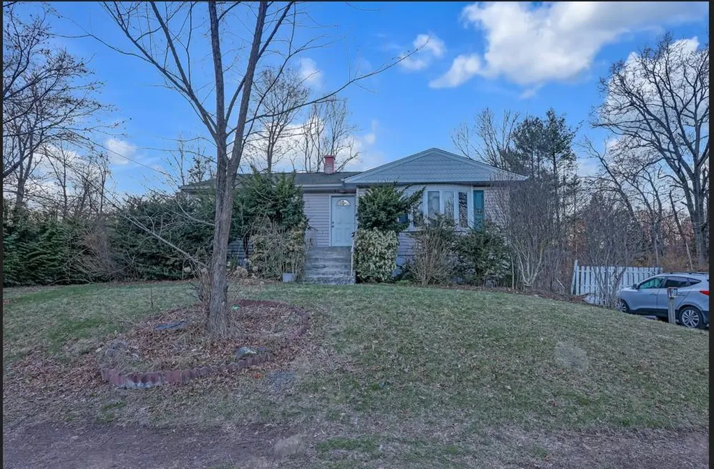 9 Northbrook Road Spring Valley NY 10977