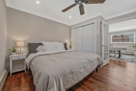 9 Paine Street Lindenhurst NY 11757