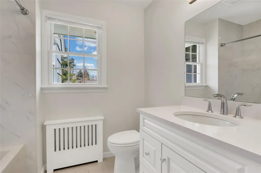 4 Linda Lane Setauket NY 11733