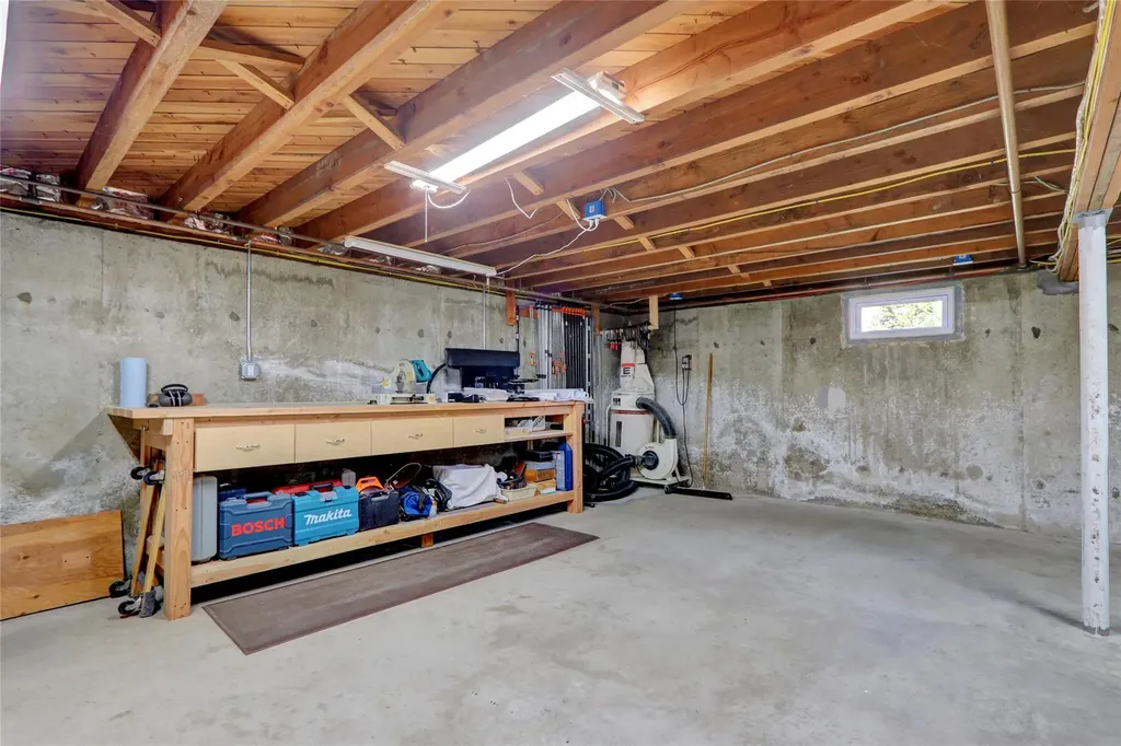 4 Linda Lane Setauket NY 11733