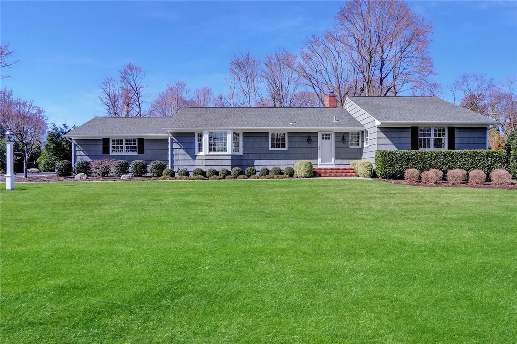 4 Linda Lane Setauket NY 11733