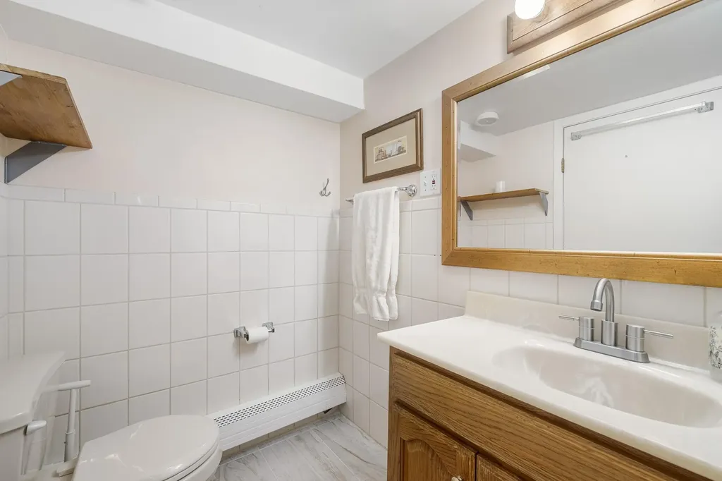 122 Morsemere Avenue Yonkers NY 10703
