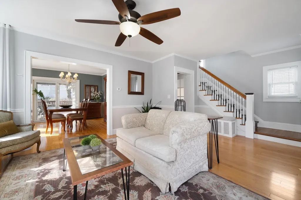 122 Morsemere Avenue Yonkers NY 10703