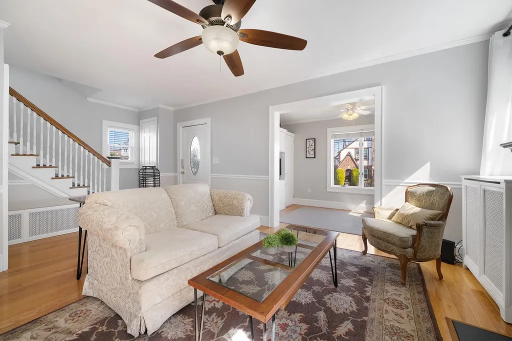 122 Morsemere Avenue Yonkers NY 10703