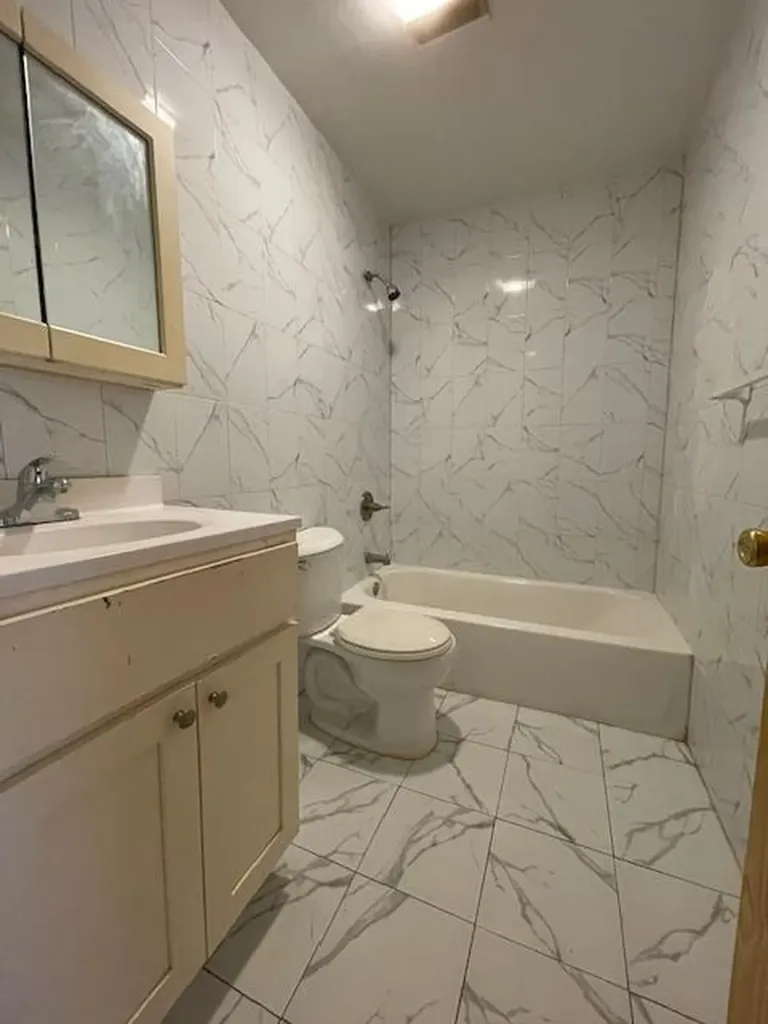 1939 Monterey Avenue Bronx NY 10457