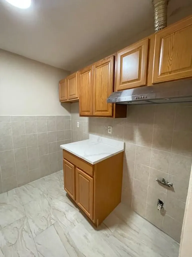 1939 Monterey Avenue Bronx NY 10457