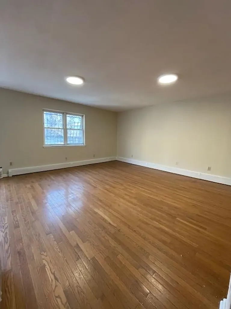 1939 Monterey Avenue Bronx NY 10457
