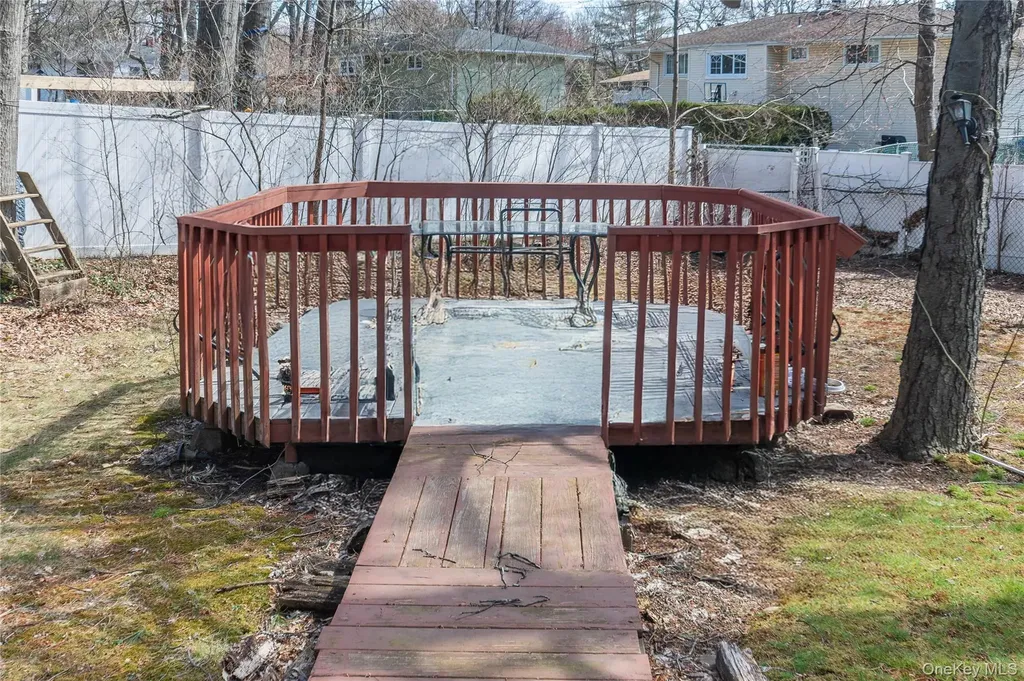 7 Merrick Lane Spring Valley NY 10977